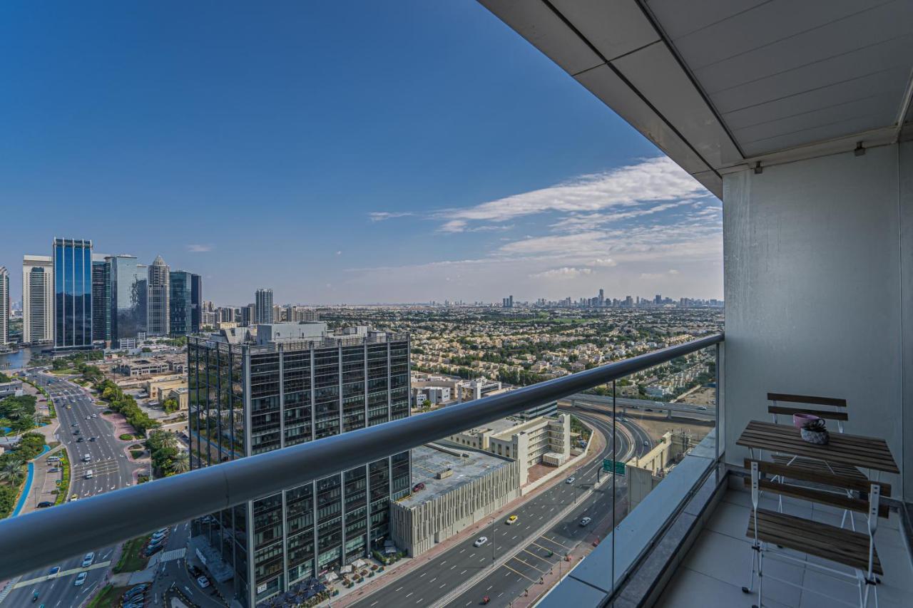 Higuests - Modern Studio With Incredible City Skyline View Dubai Exteriör bild