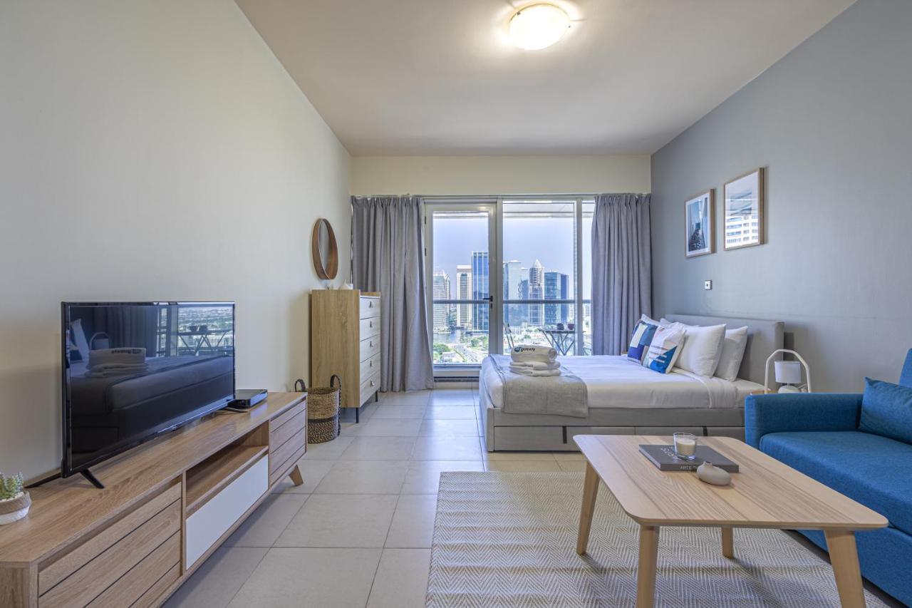 Higuests - Modern Studio With Incredible City Skyline View Dubai Exteriör bild