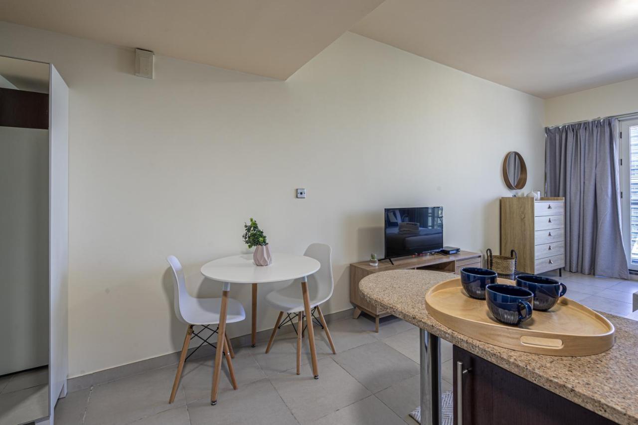 Higuests - Modern Studio With Incredible City Skyline View Dubai Exteriör bild